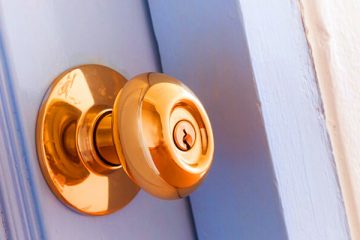 Your guide to reliable commercial locksmith services